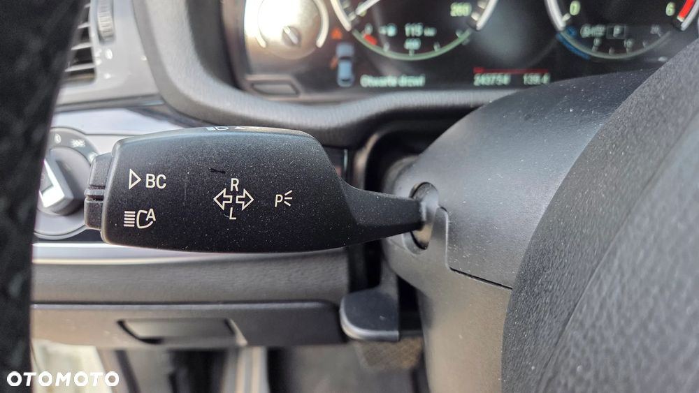 BMW X4 xDrive20d xLine - 15