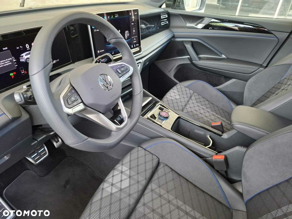 Volkswagen Tiguan - 10