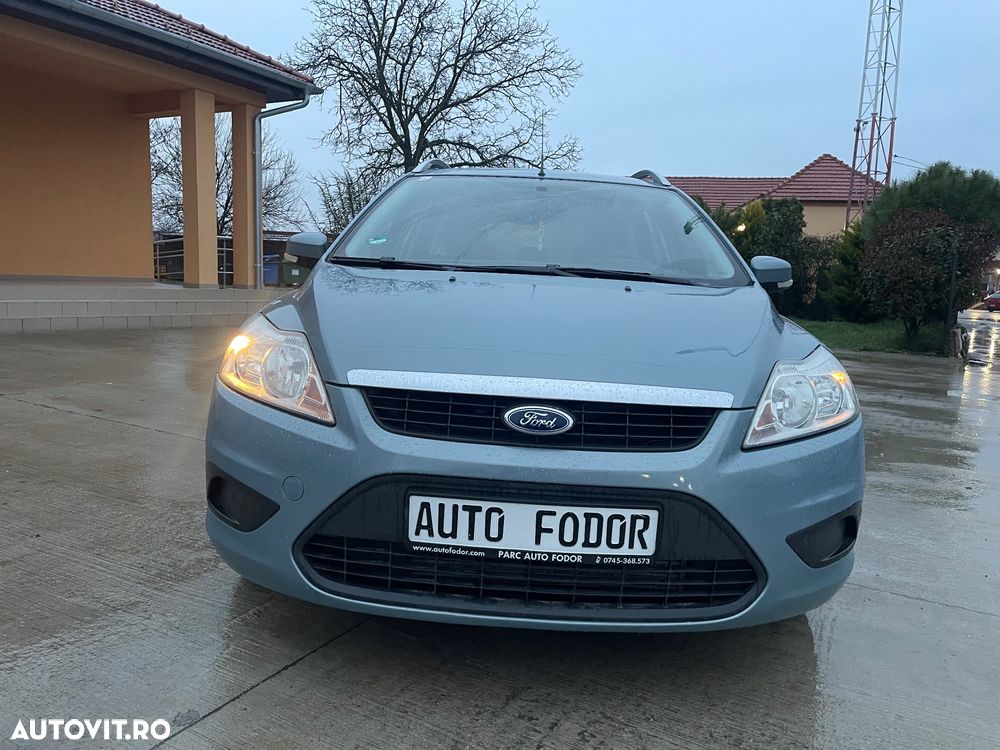 Ford Focus Turnier 1.6 TDCi DPF SYNC Edition - 19