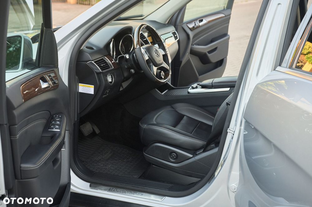 Mercedes-Benz ML 350 4Matic 7G-TRONIC - 20