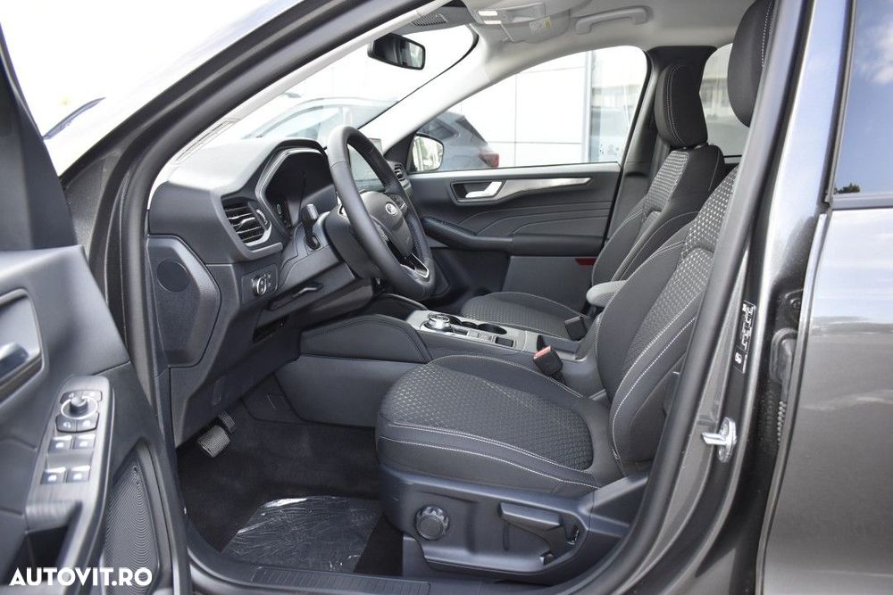 Ford Kuga - 9