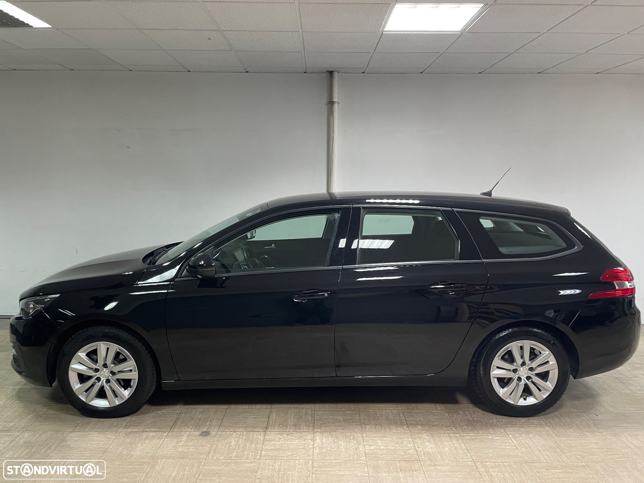 Peugeot 308 SW BlueHDi 130 EAT8 Stop & Start Active Business-Pack - 34