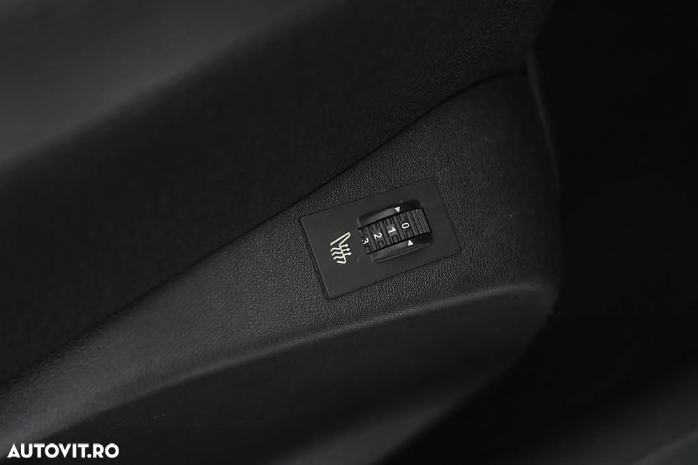 Peugeot 208 PureTech 82 Start & Stop Allure - 13