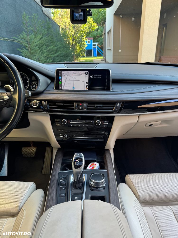 BMW X5 M M50d - 14