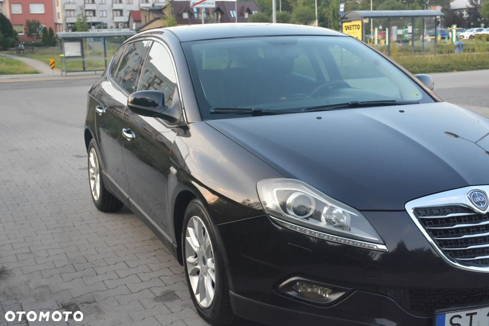 Lancia Delta 1.6 MJ Silver - 3