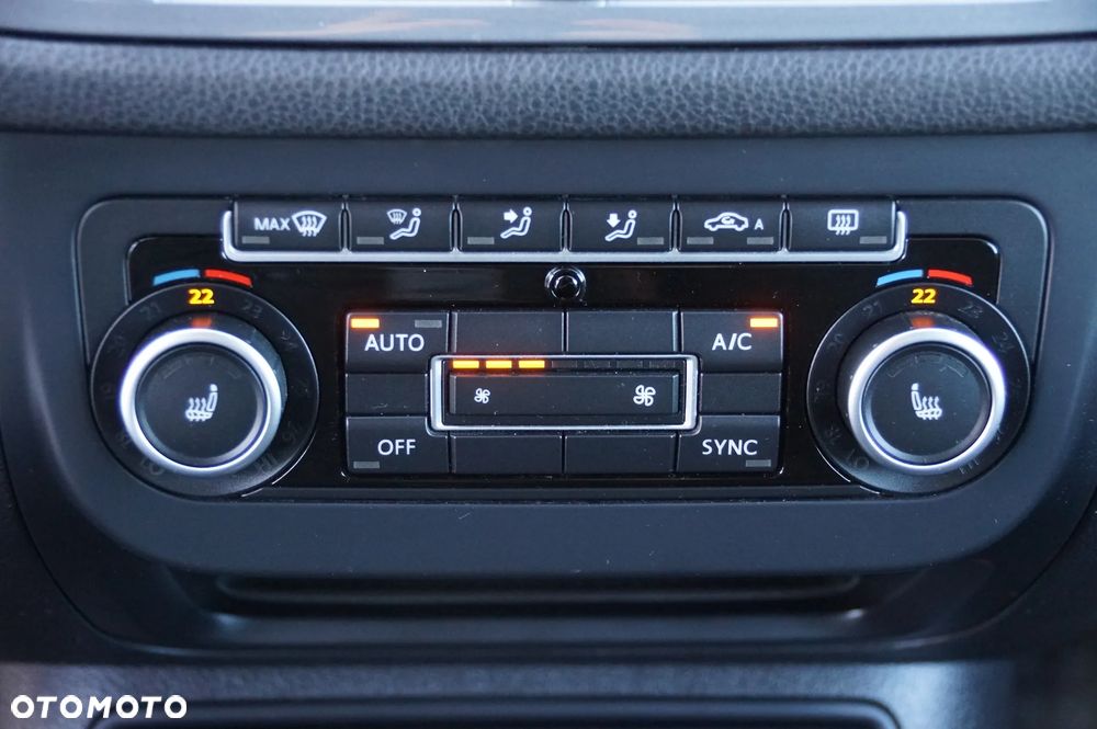 Volkswagen Tiguan 2.0 TDI DPF 4Motion Track & Field - 17