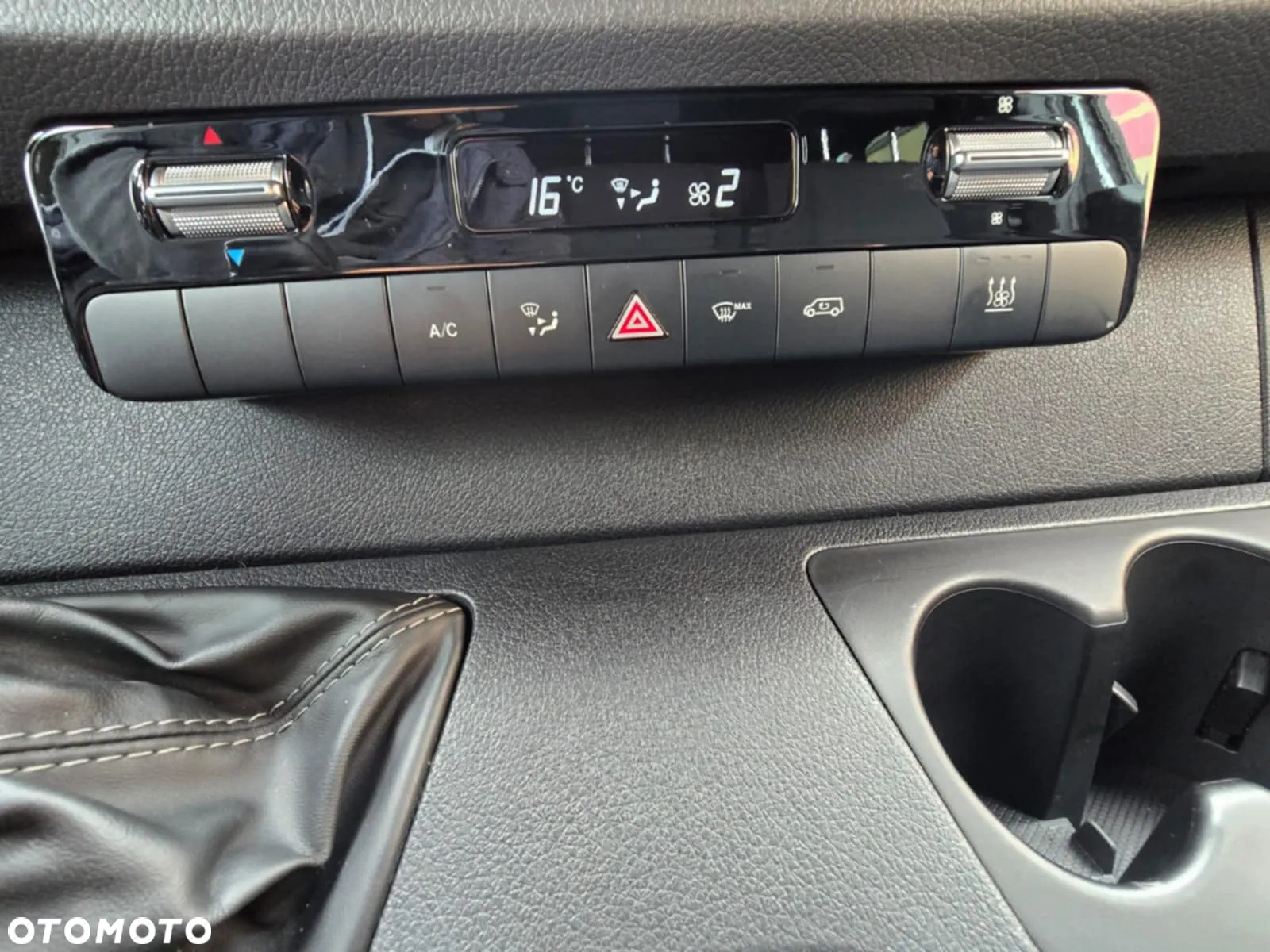 Mercedes-Benz Sprinter - 8