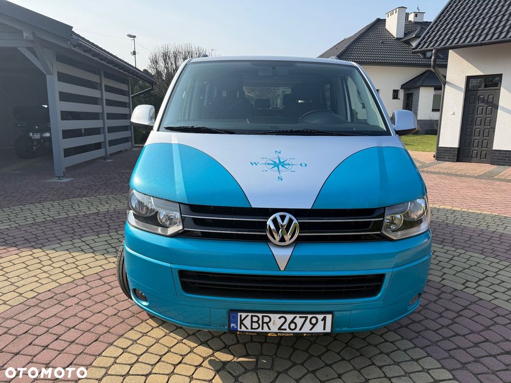 Volkswagen Multivan - 13