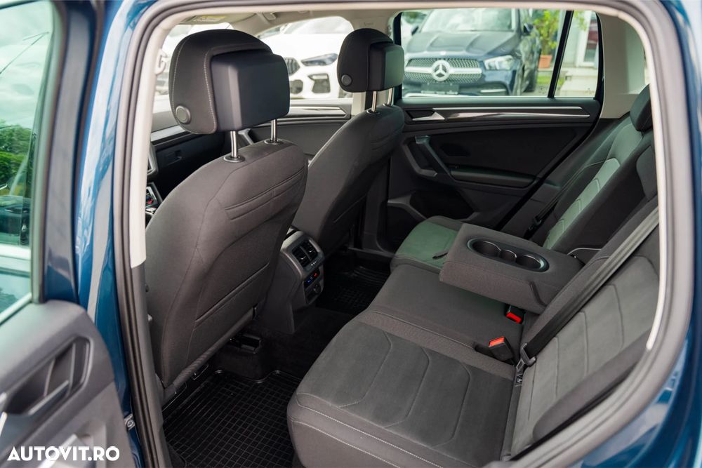 Volkswagen Tiguan 2.0 TDI 4Mot DSG Elegance - 20