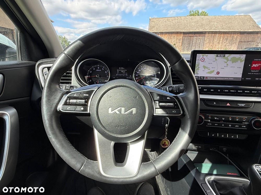 Kia Ceed - 17
