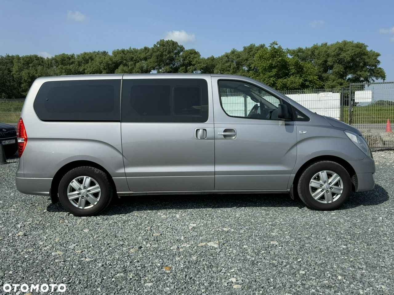 Hyundai H-1 2.5 CRDi Travel Family - 10