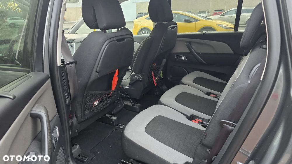 Citroën C4 Picasso 1.6 e-HDi Intensive - 9