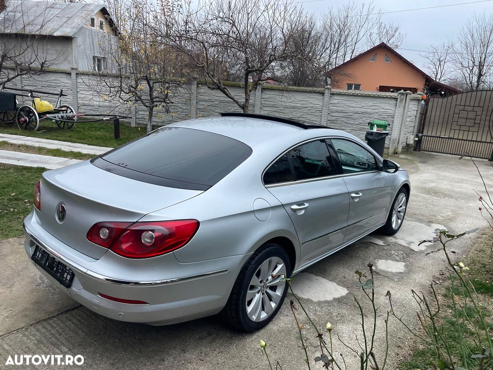 Volkswagen Passat CC - 4