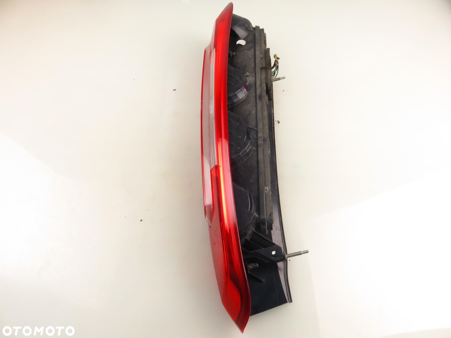 LAMPA LEWA TYLNA FORD C-MAX I (DM2) - 7