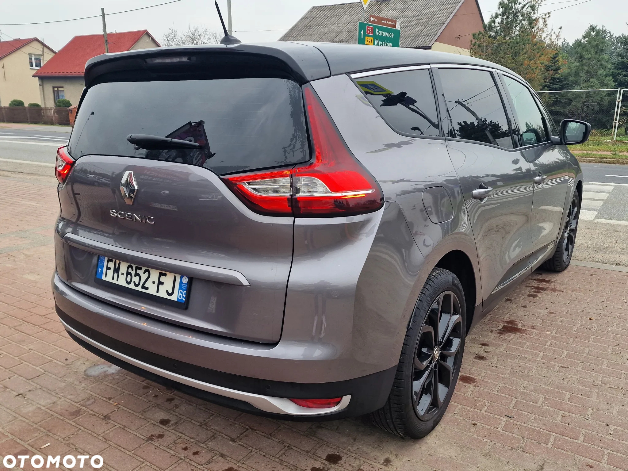 Renault Grand Scenic - 5