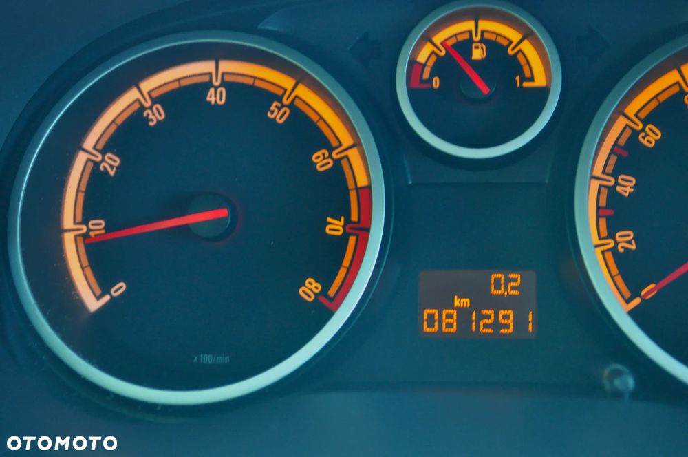 Opel Corsa 1.0 12V Essentia - 28
