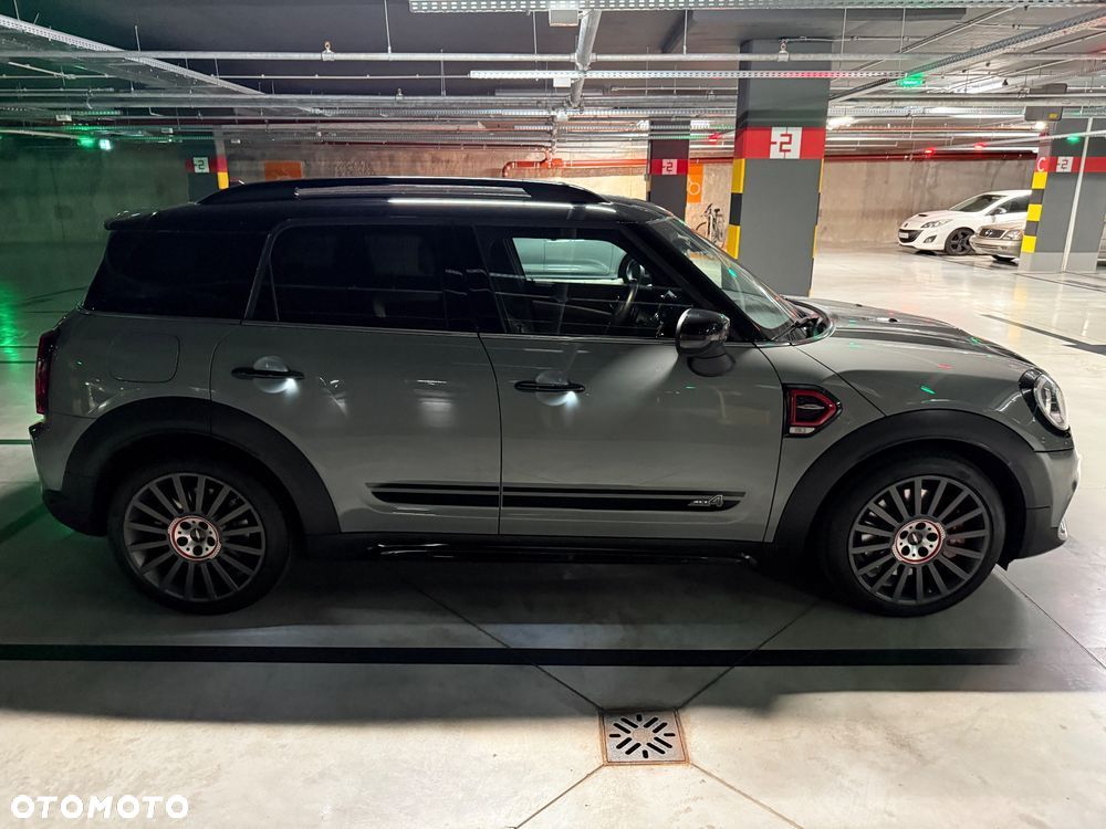 MINI John Cooper Works ALL4 sport - 4