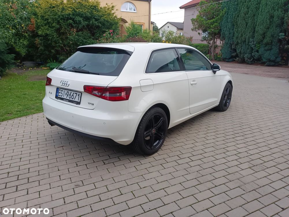 Audi A3 3-drzwiowe 1.4 TFSI Ambiente - 5