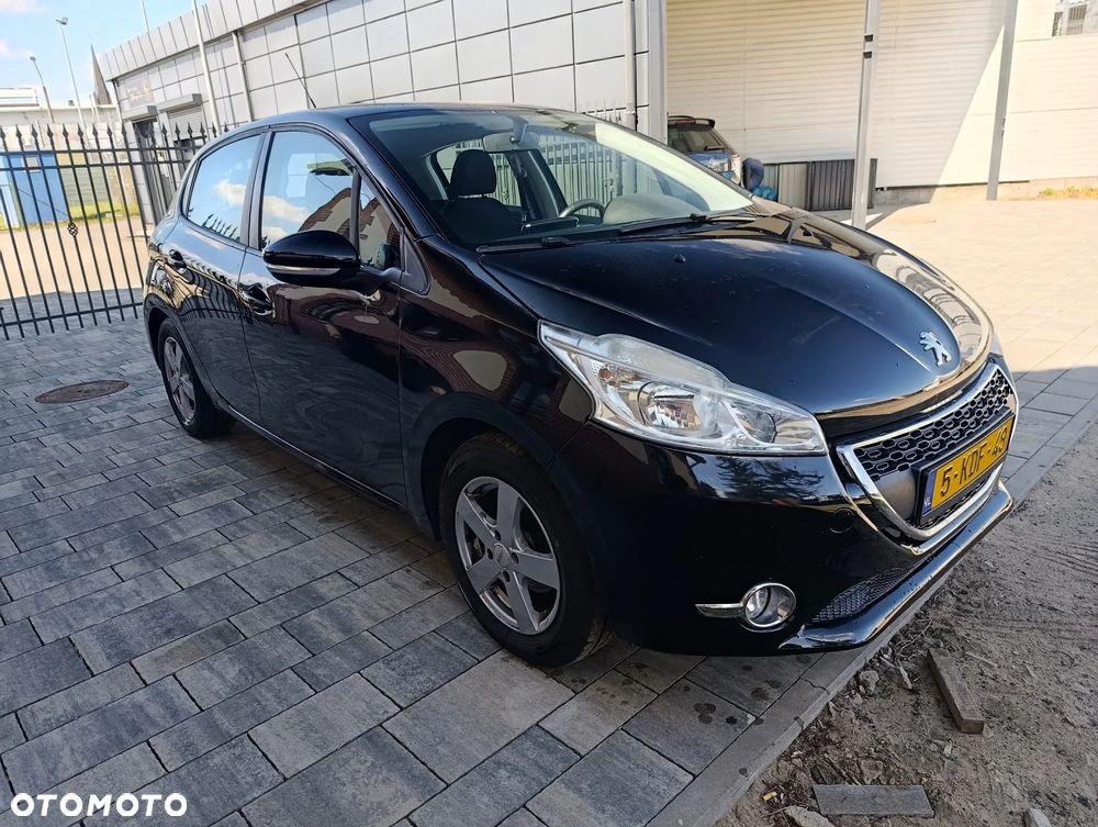 Peugeot 208 82 VTI Allure - 7