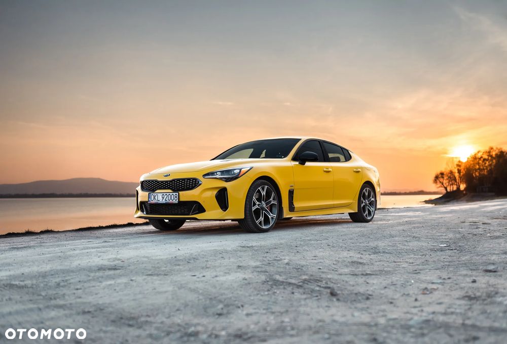 Kia Stinger 3.3 T-GDI AWD OPF GT - 16
