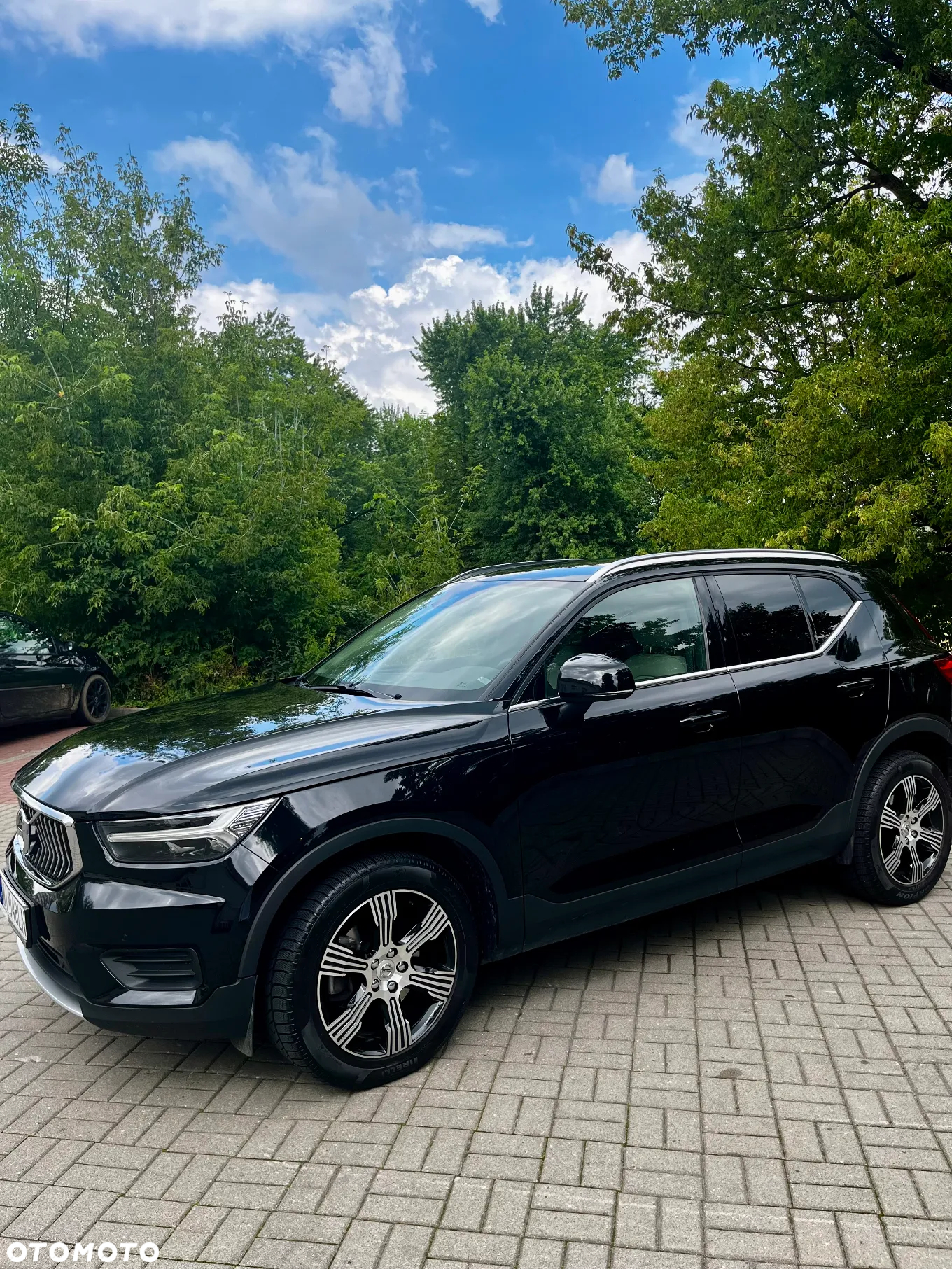 Volvo XC 40 - 25
