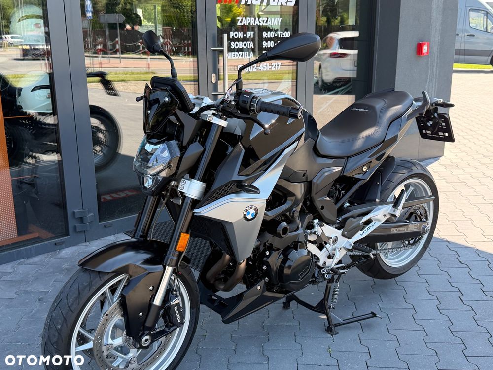 BMW F - 39
