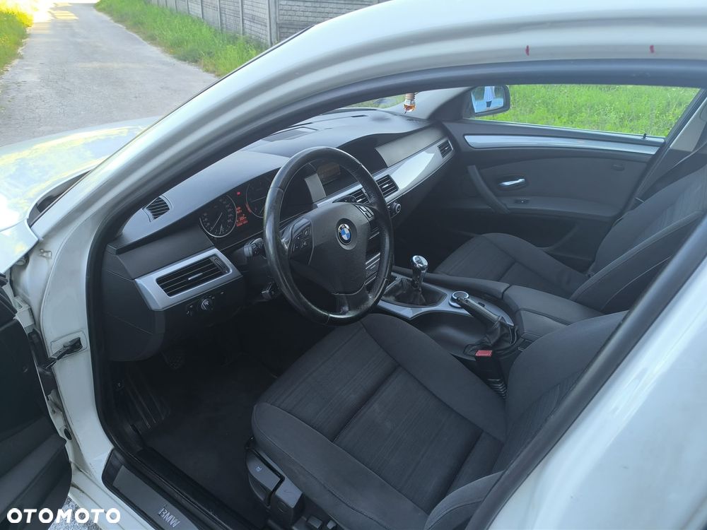 BMW Seria 5 - 15