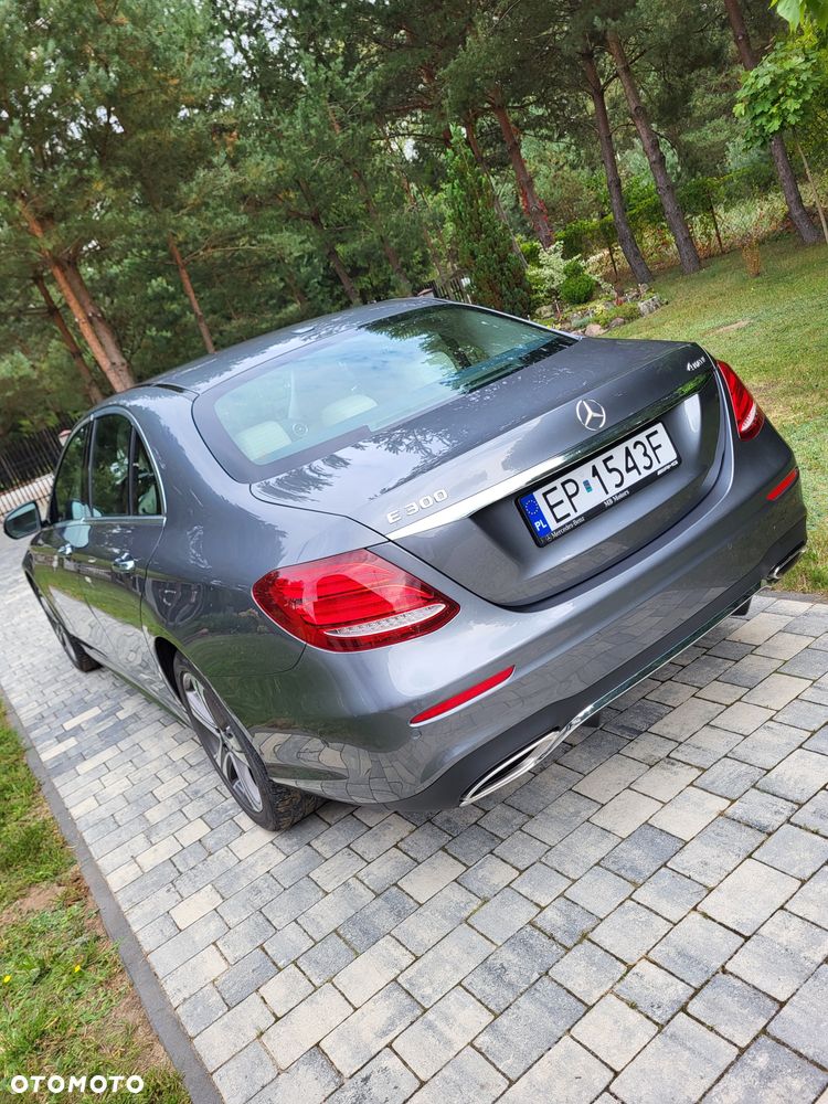 Mercedes-Benz Klasa E - 5