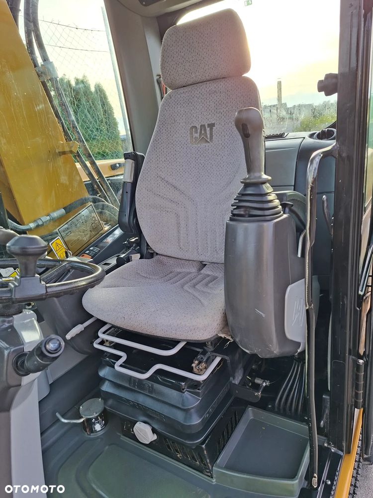 Caterpillar CAT M 313 D - 28