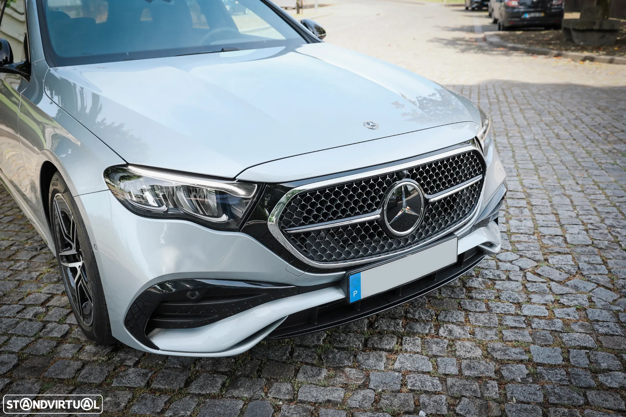 Mercedes-Benz E 300 e AMG Line - 8
