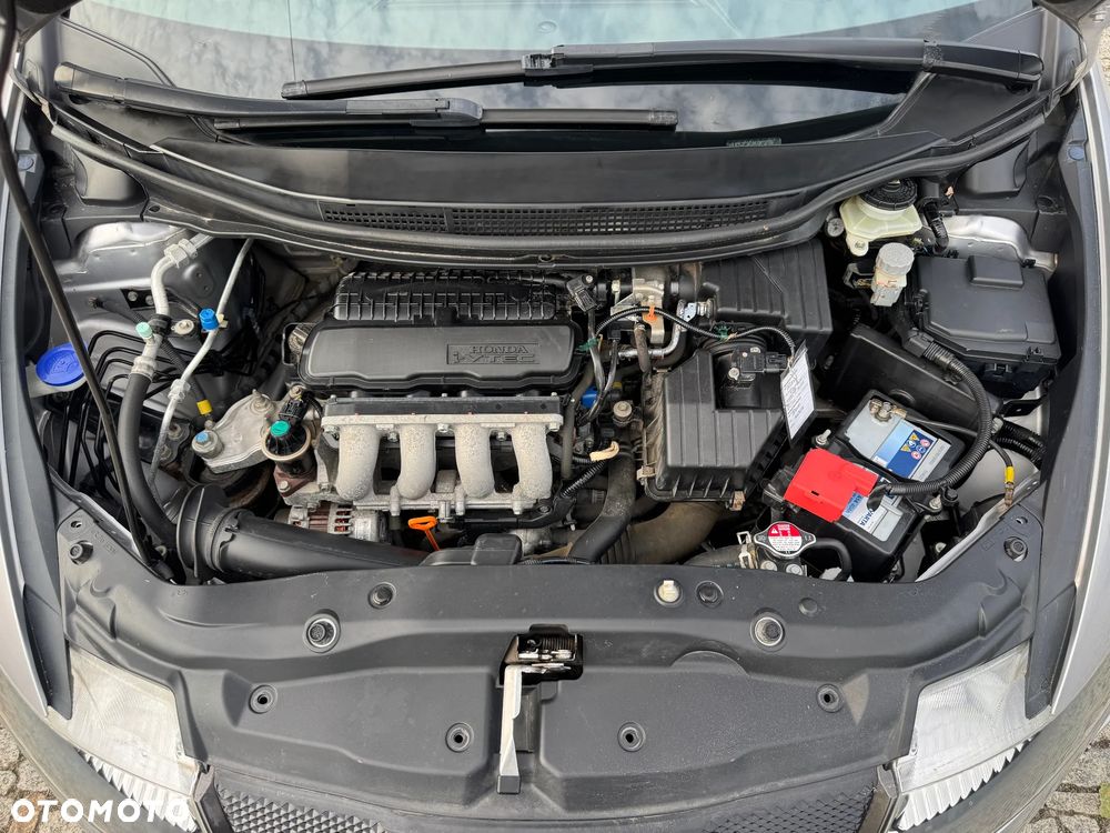 Honda Civic 1.4 i-VTEC Sport - 37