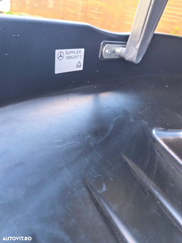 Vând portbagaj plafon Mercedes Roof Box Xl - 9