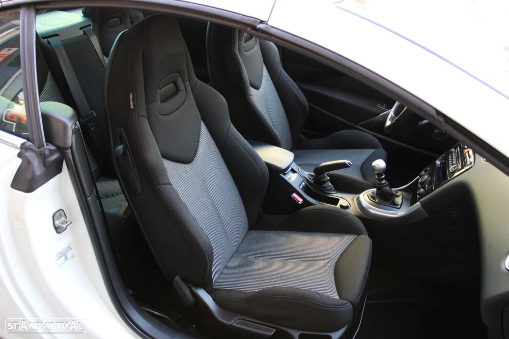 Peugeot 308 CC 1.6 HDi Sport - 28