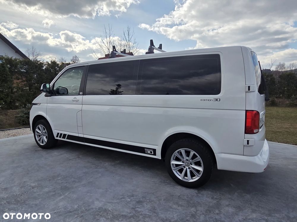 Volkswagen Caravelle 2.0 TDI L2 Comfortline DSG - 11