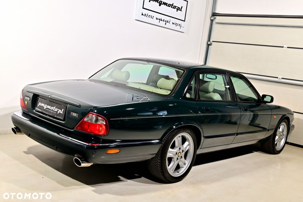 Jaguar XJR Standard - 35