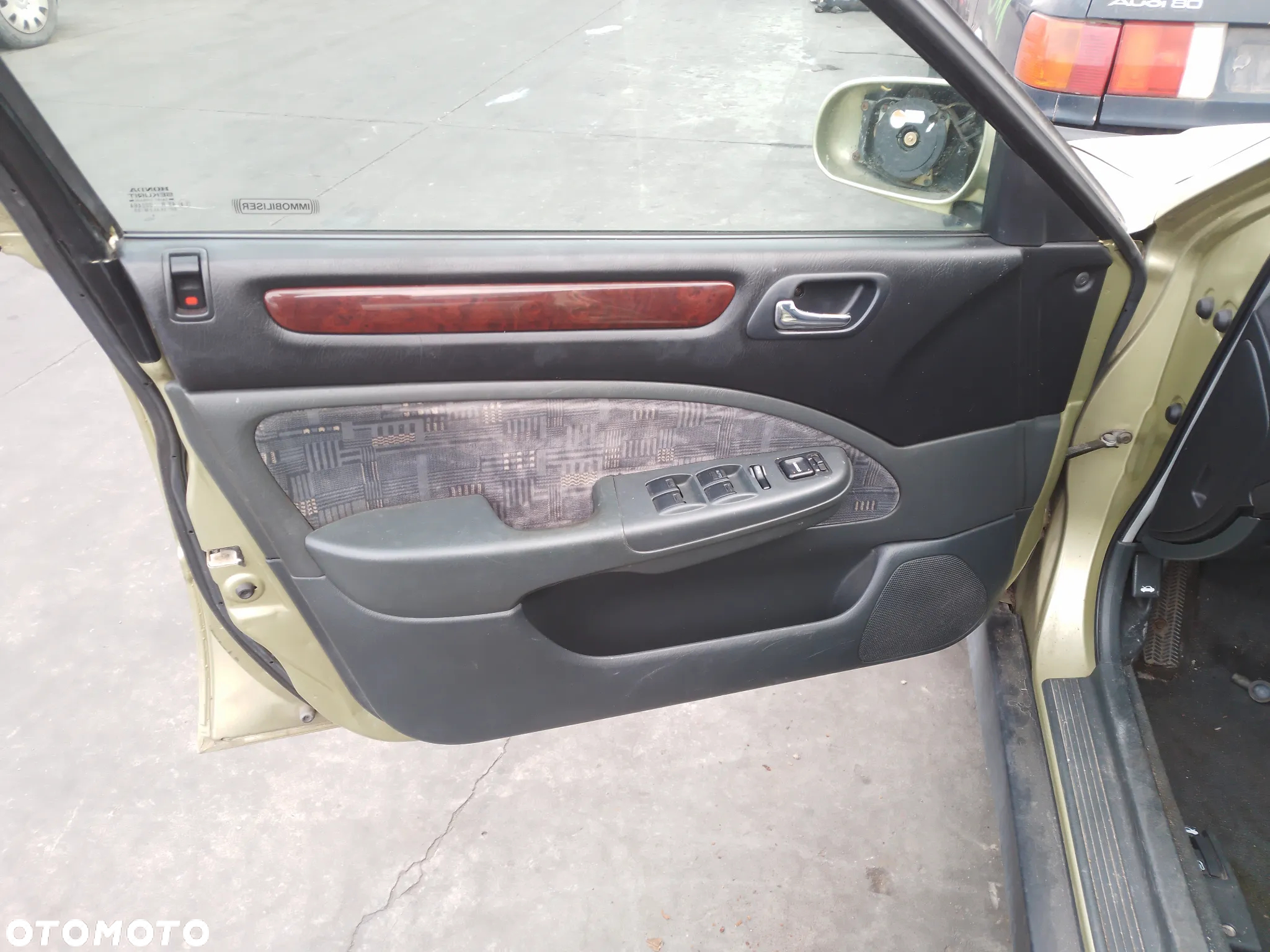 HONDA ACCORD VI 97-00 1.8 F18B2 KOLOR GY20M LUSTERKO WEWNĘTRZNE - 26