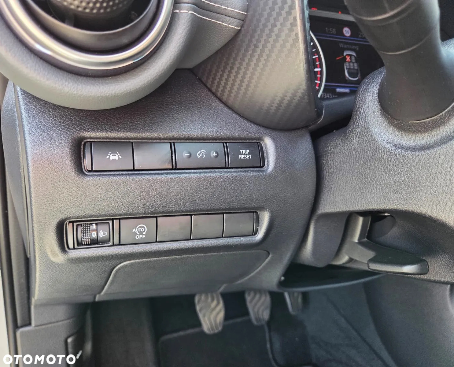 Nissan Juke 1.0 DIG-T N-Connecta - 33
