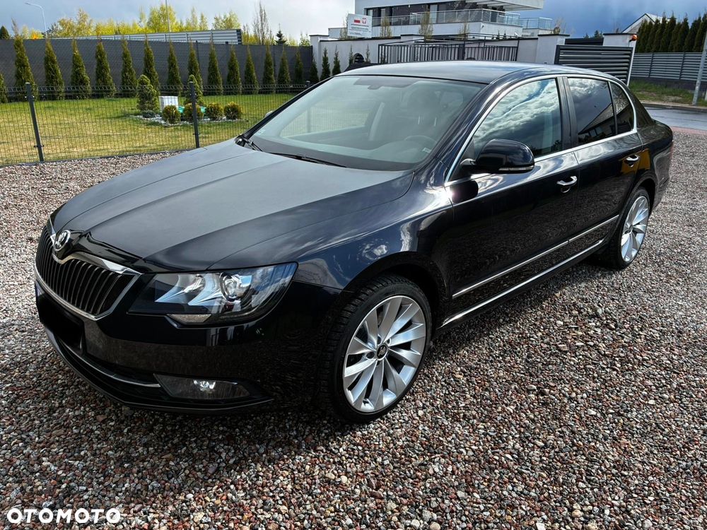 Skoda Superb 2.0 TDI Active DSG - 5