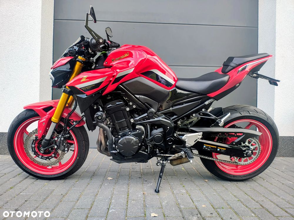 Kawasaki Z 900 - 21