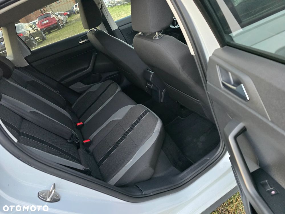 Volkswagen Polo 1.0 TSI OPF R-Line - 14