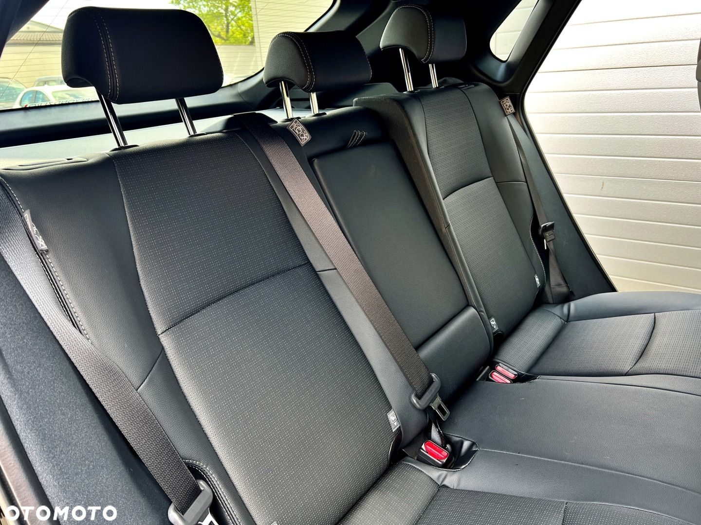 Toyota bZ4X 71.4kWh 4x4 Premiere Edition - 18