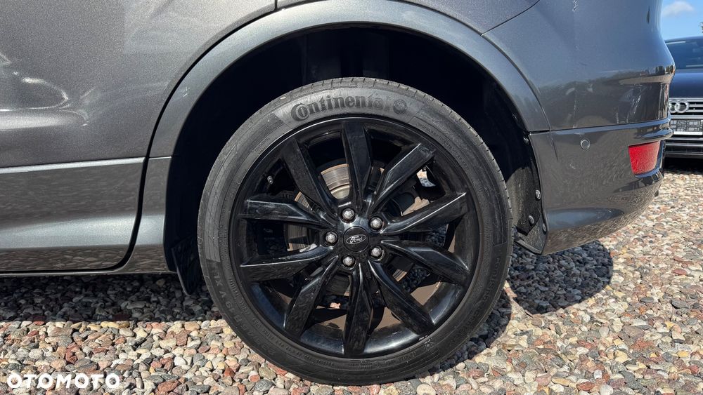 Ford Kuga 1.5 EcoBoost 2x4 ST-Line - 8