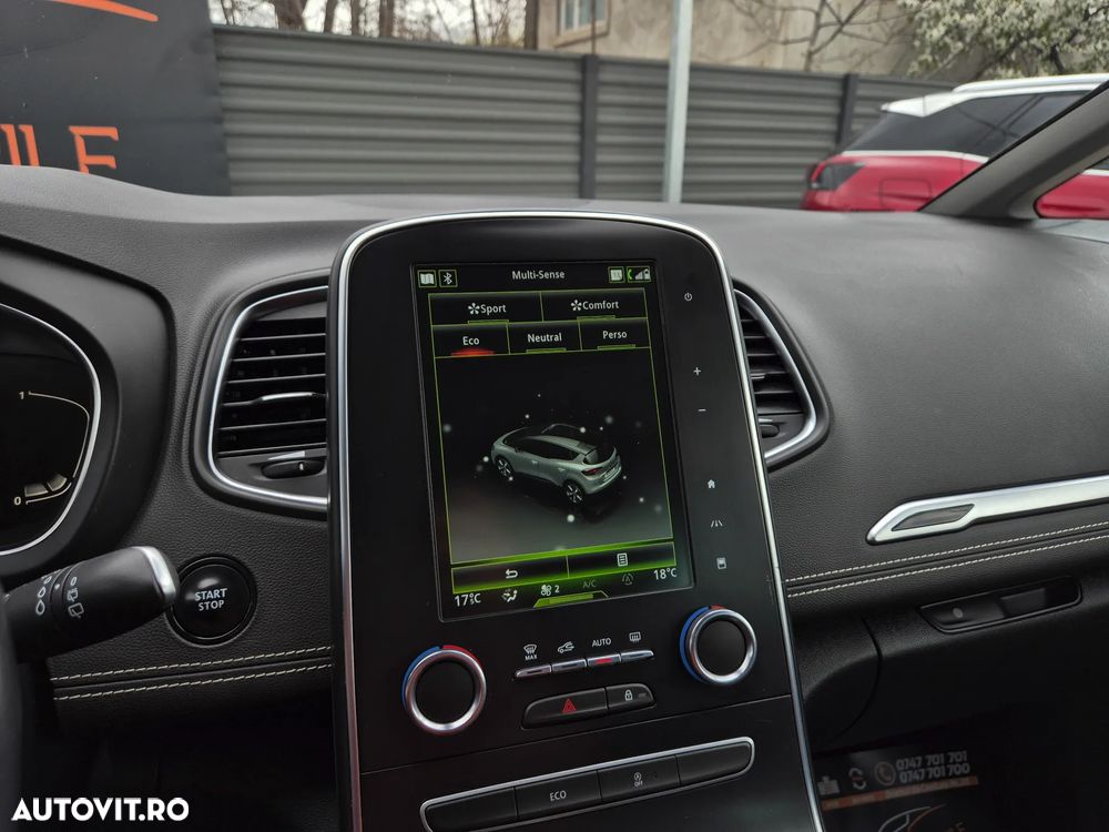 Renault Scenic TCe 140 GPF EDC BLACK EDITION - 27