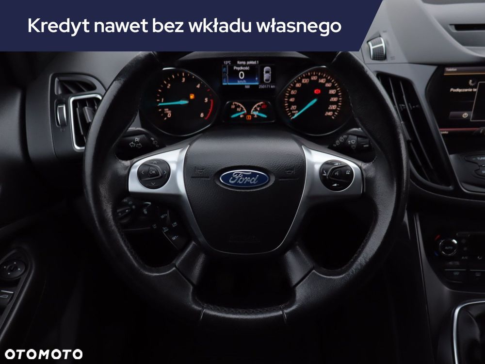 Ford Kuga - 19