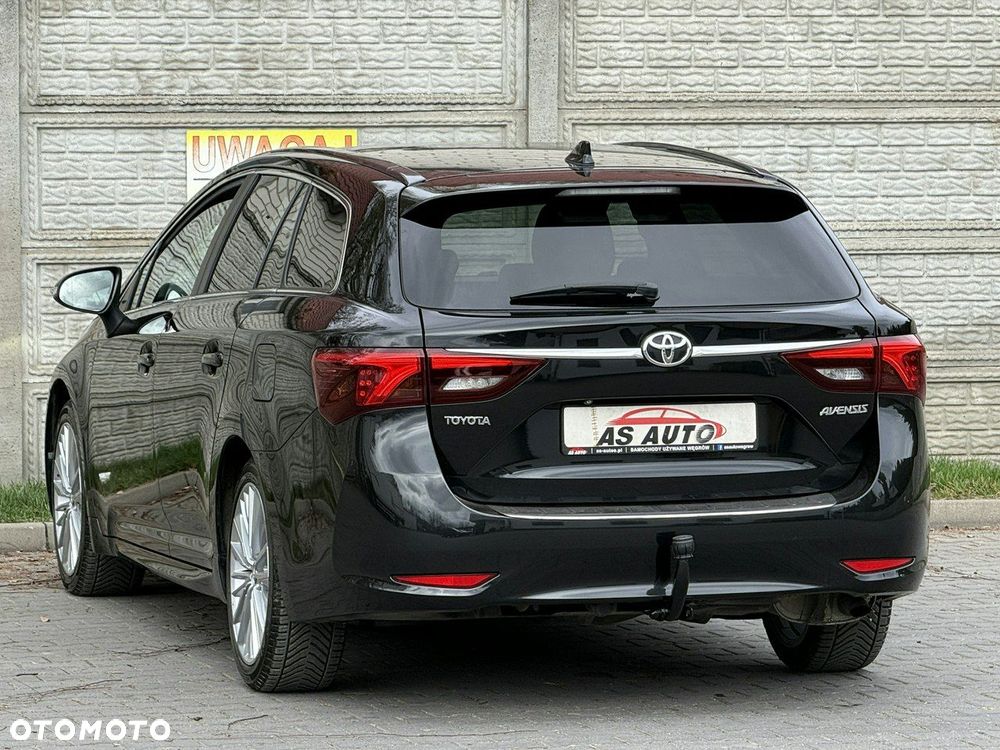 Toyota Avensis 1.8 Premium - 4