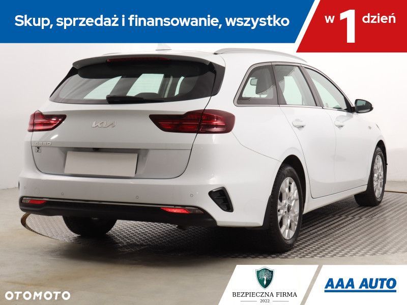 Kia Ceed - 6