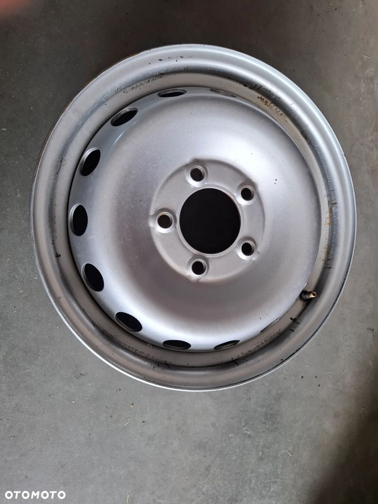 Felga stalowa Renault Master IV 6,5J ET66 16 cali 5x30 nr 403000037R - 1