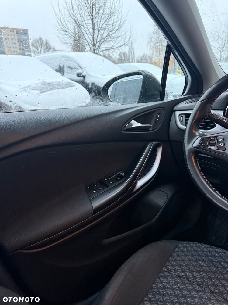 Opel Astra 1.6 CDTI Sport - 10