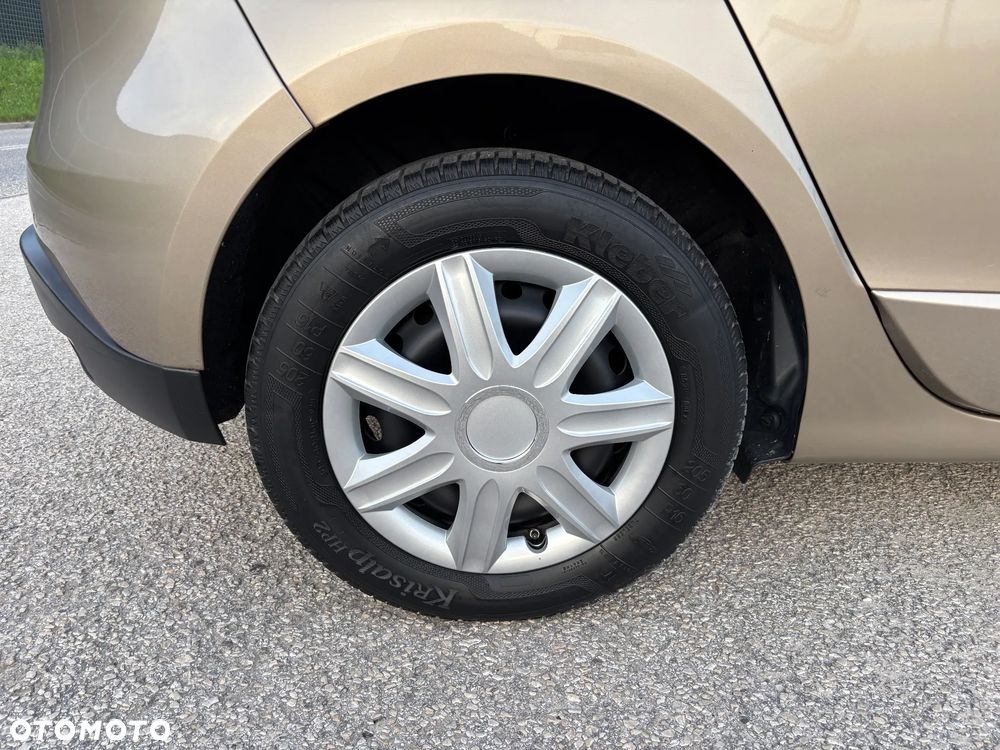 Renault Scenic Energy TCe 115 S&S LIMITED - 26