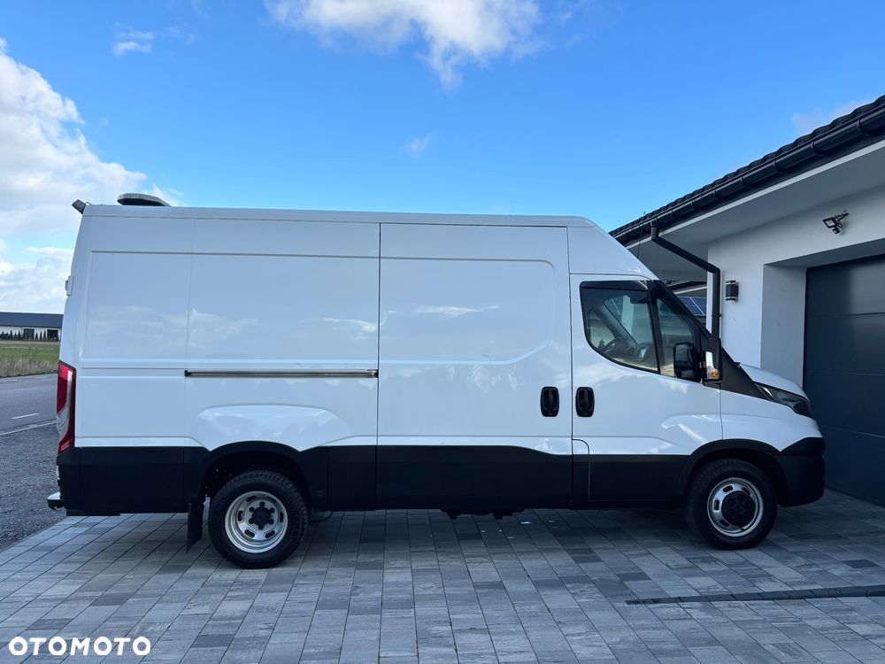 Iveco 35c18 - 11